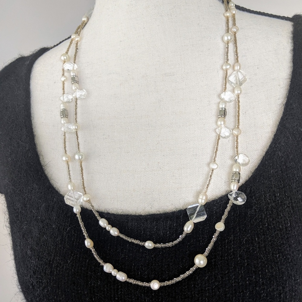Long beaded pearl and silver necklace